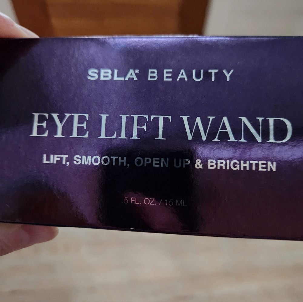 Liquid Facelift Wand - Silver & White - Picture 5 of 5